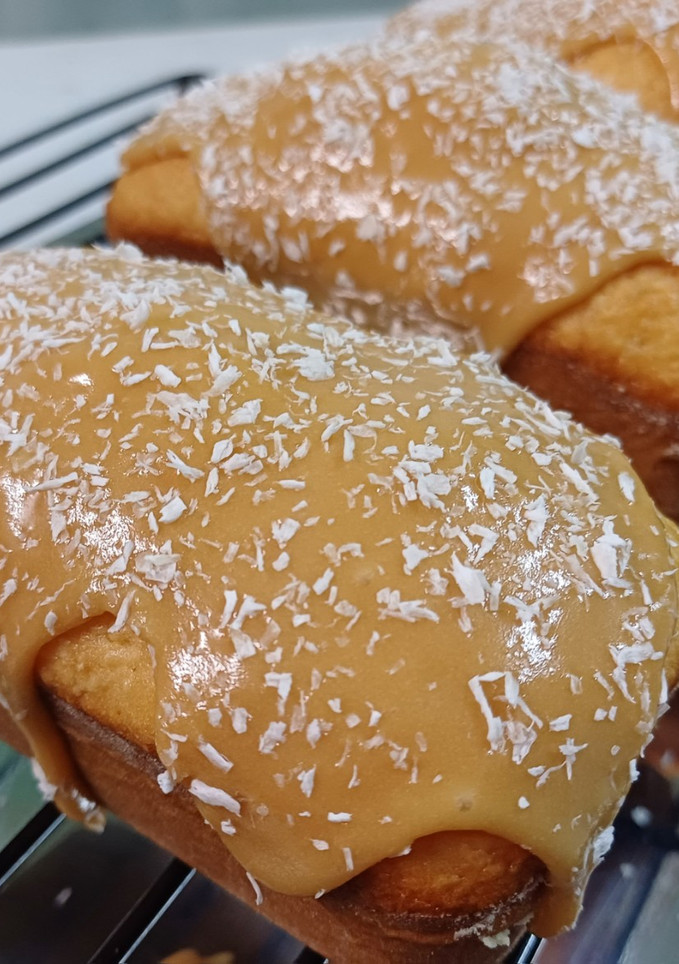 Una foto de Mini budines de coco con yogur
