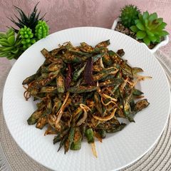 A picture of Crispy bhindi fry.