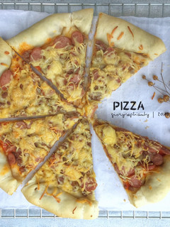Foto resep Pizza Empuk (ulen hanya 3 menit)