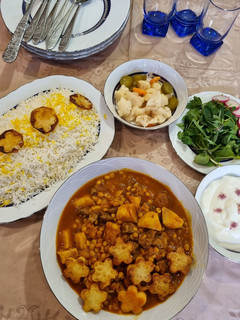 عکسی از دستور خورش به آلو(چالش ماه رمضان)