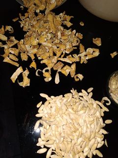 عکسی از دستور پوست وتخم خربزه