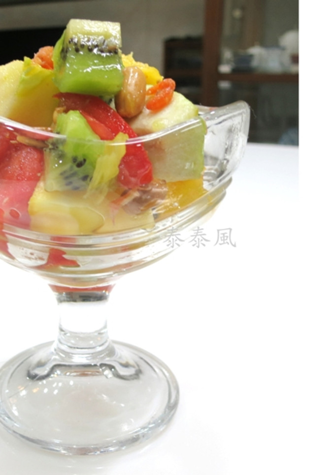 ♦泰泰風♦泰國街頭的涼拌水果 的食譜成品照片