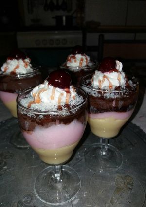 Sokszínű pudingkehely recept fotója