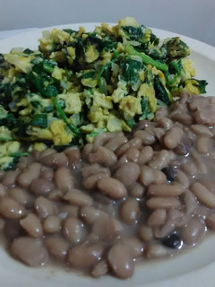 Una foto de Espinacas con huevo para desayunar