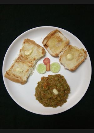 A picture of Pav bhaji.