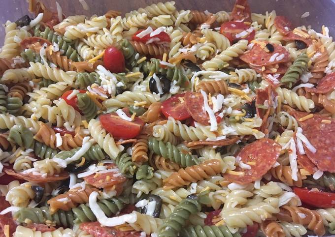 Simple Way to Make Super Quick Homemade Pepperoni pizza pasta salad