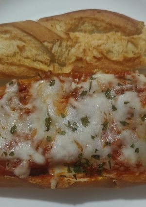 Foto principal de Bocadillo de albóndigas al horno