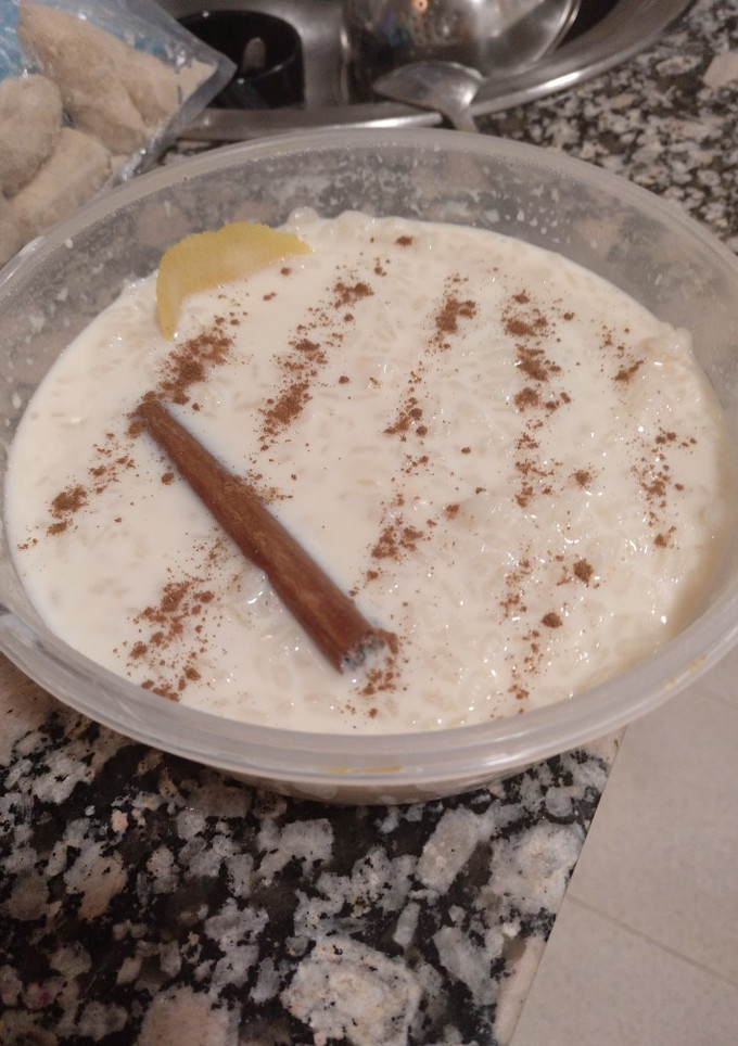 Una foto de Arroz con leche (microondas) ;)