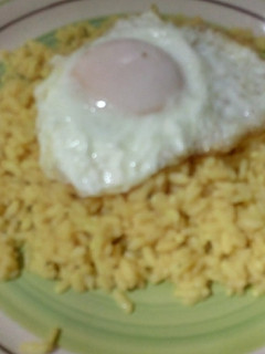 Una foto de Arroz a la cubana al curry