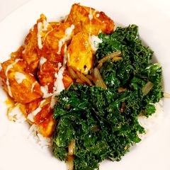 A picture of Butter Chicken With Rice And Kale.
