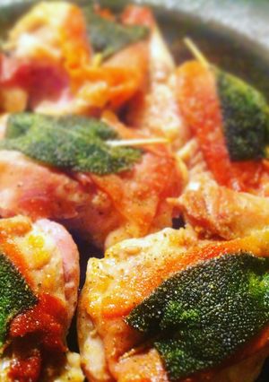 Una foto de Pollo Saltimbocca a la Romana