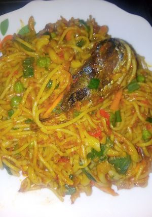 A picture of Spaghetti surprise and Fried fish.