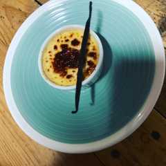 A picture of Crème brûlée.