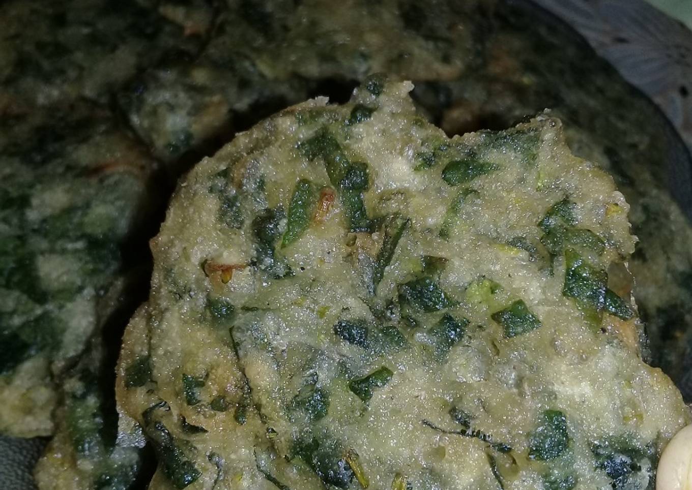 Bakwan kangkung/bala bala kangkung