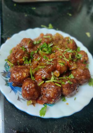 A picture of Cabbage manchurian.