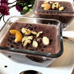 A picture of Chak Hao Kheer (Black Rice Pudding - Manipuri style).