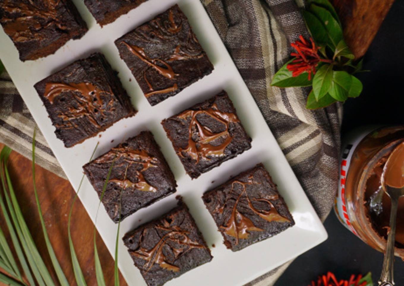 Dark Chocolate Cakey Brownies