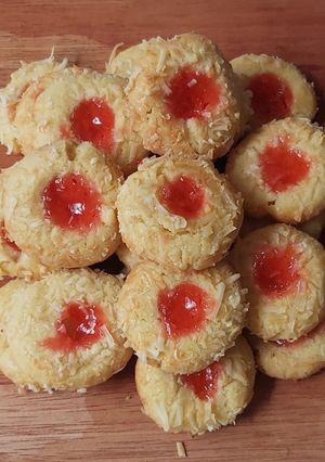 Foto resep Thumbprint cheese cookies