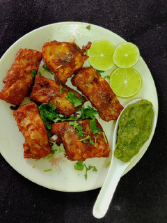 अमृतसरी फिश(amritsari fish recipe in hindi) रेसिपी मुख्य फोटो