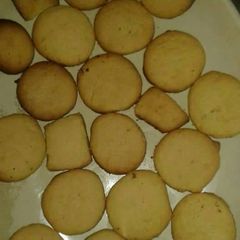A picture of Plain Cake.