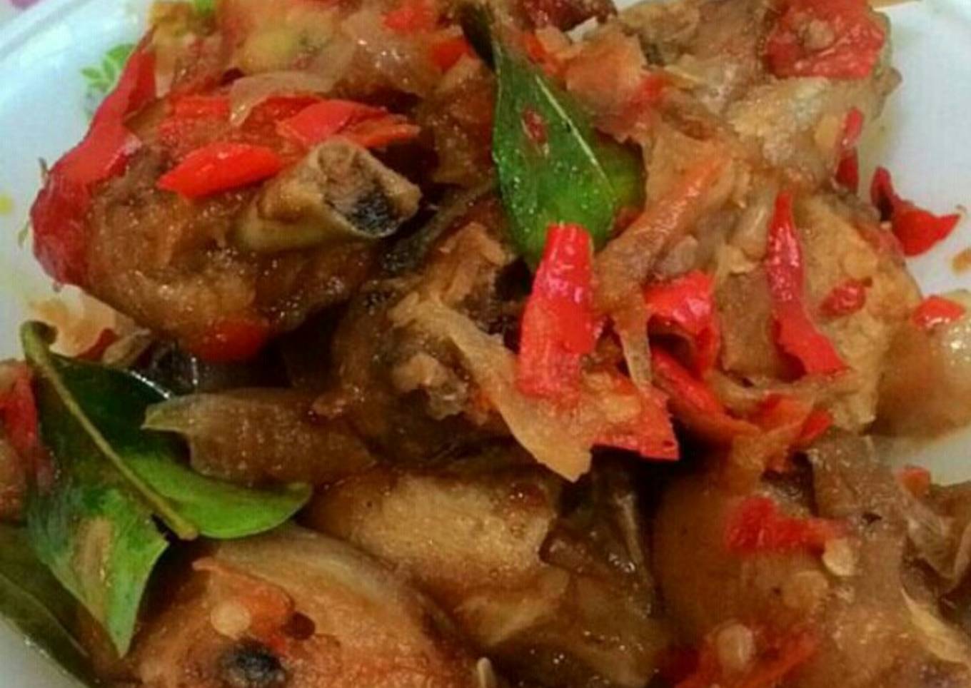 Ayam goreng ungkep balado
