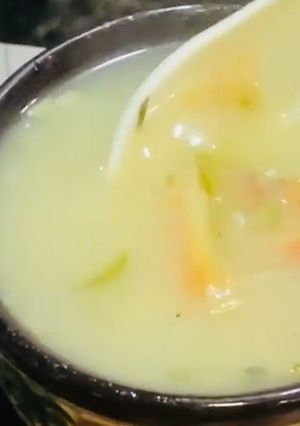 स्वीट कॉर्न सूप (Sweet Corn soup recipe in Hindi) रेसिपी मुख्य फोटो