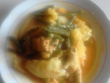 Gulai kacang panjang campur kaki ayam