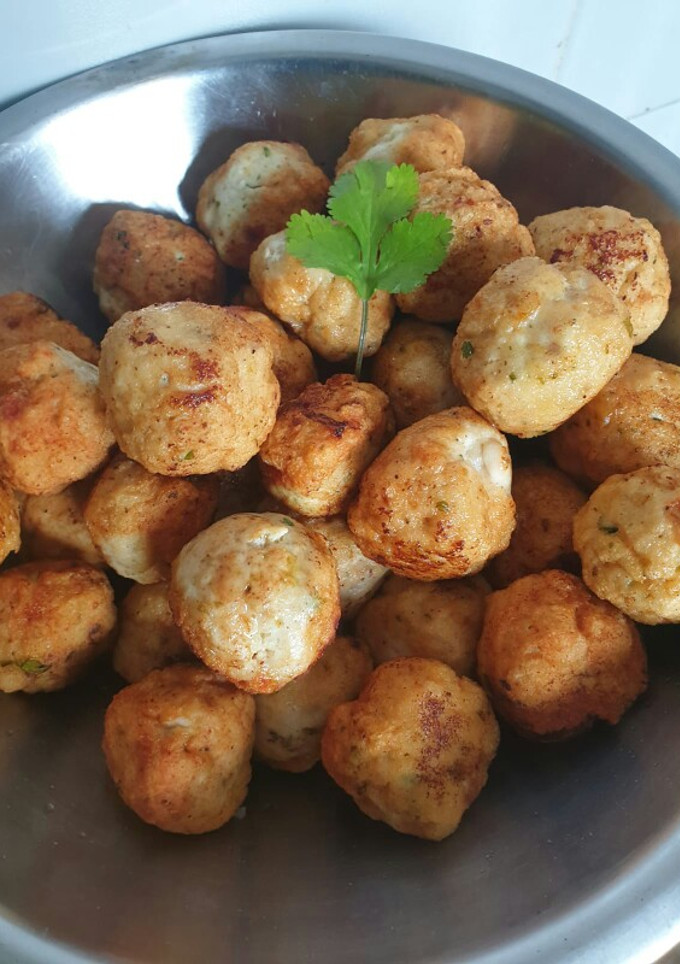Una foto de Albóndigas fritas de bacalao