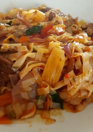 A picture of Sweet chilli illumi stir fry.