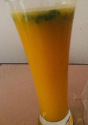 ઓરેન્જ મોઇતો (Orange Mojito Recipe in Gujarati) રેસીપી મુખ્ય ફોટો