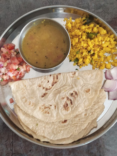 A picture of Spicy Zunka & Soft Bhakri.