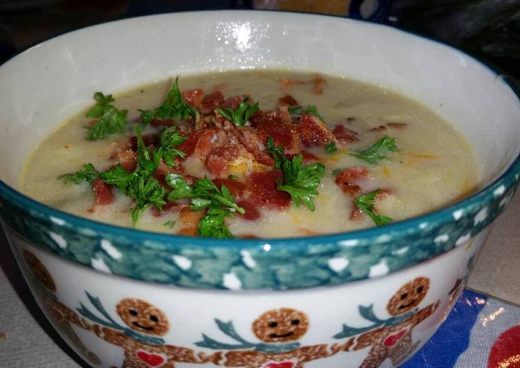 Recipe of Super Quick Homemade Creamy Cauliflower Chowder