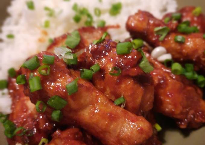 Steps to Make Super Quick Homemade Crispy chicken wings in sweet and spicy Chinese glaze
