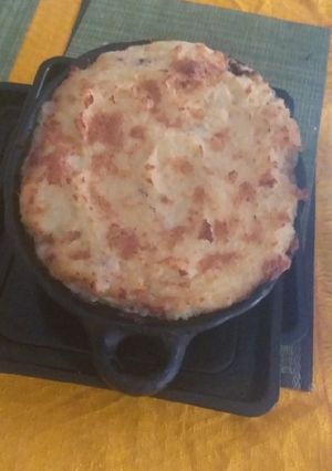 Una foto de Pastel de papas pero con pino de prietas 🥰🥰