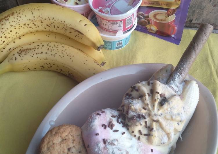 Langkah Mudah untuk Membuat Banana Split Tabur mix Energen Kurma🍌🍨, Bisa Manjain Lidah