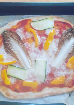 Foto di Pizza vegetariana senza lievito e senza bicarbonato anche
