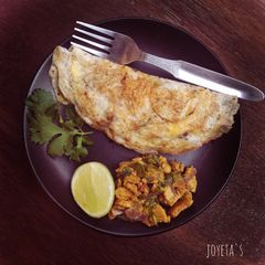 A picture of Chicken omelette.