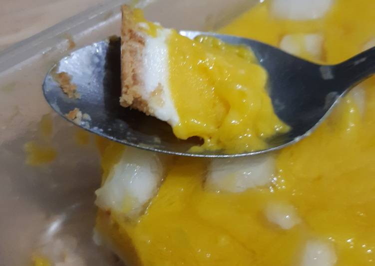 Mango ice box (es kotak mangga)