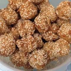 Onde-onde Ketawa রেসিপির প্রধান ছবি