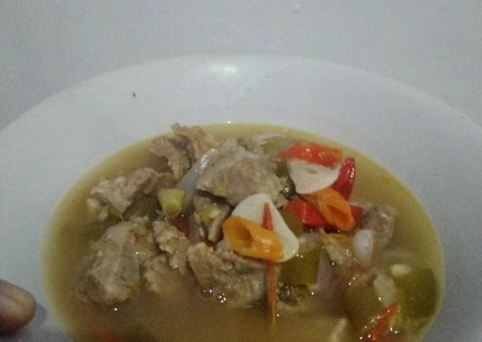Bagaimana Menyiapkan Asem asem daging bumbu sederhana Ala Stefani Horison MasterChef Indonesia