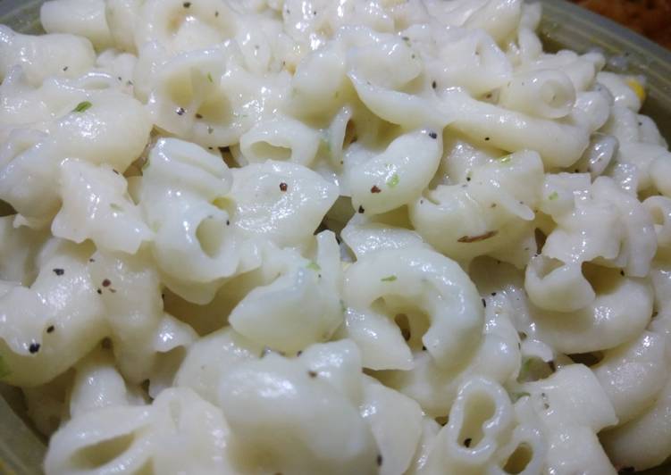 Steps to Prepare Quick Cheesy Macaroni Pasta