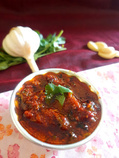 લસણની ચટણી (Garlic Chutney Recipe in Gujarati) રેસીપી મુખ્ય ફોટો