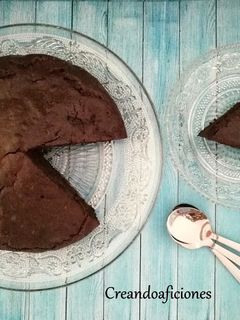 Una foto de Tarta de chocolate 3 ingredientes, sin harinas ni mantequilla