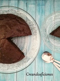 Una foto de Tarta de chocolate 3 ingredientes, sin harinas ni mantequilla