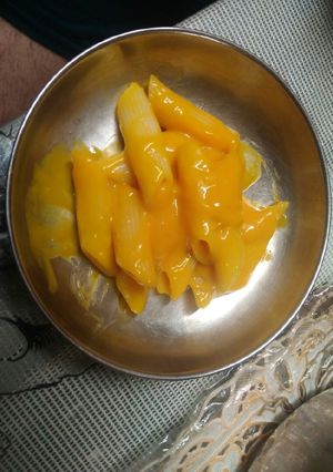 A picture of Pasta in mango sauce.