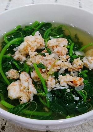 Hình của món Canh rau dền nấu tôm 🦐.