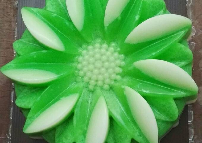 Langkah Mudah Memasak Resep Puding Lumut Pandan dan Santan