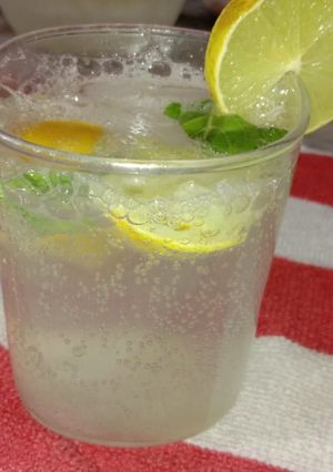 A picture of Lemon Soda.