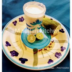 A picture of Sweet potatoes juice.