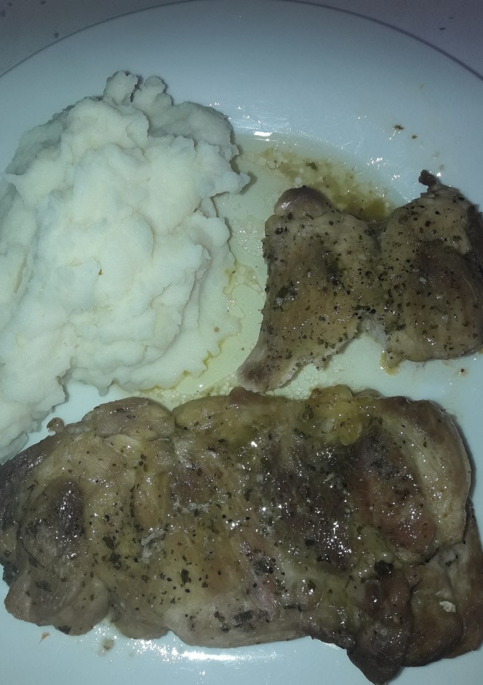 Una foto de Contramuslos de pollo